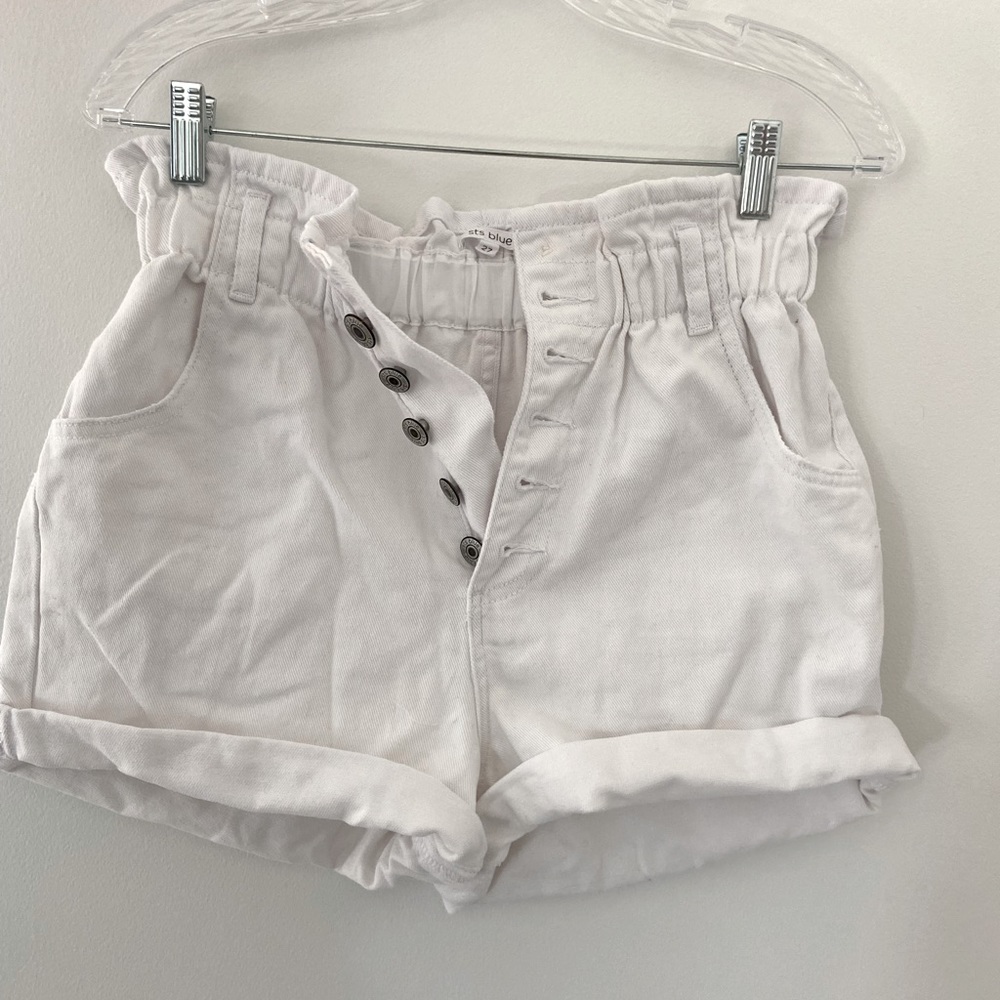 STS BLUE Boutique Coastal High Waisted White Denim Shorts